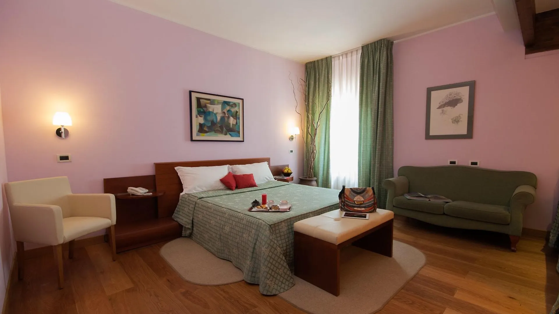 Hotel La Pergola Roma
